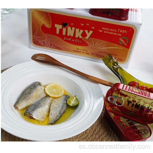 Deliciosas conservas de pescado sardinas en aceite vegetal.